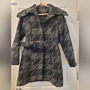 Wool blend La Chateau coat